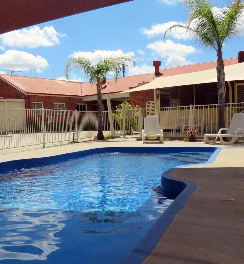 The Lydoun Motel Chiltern Esterno foto